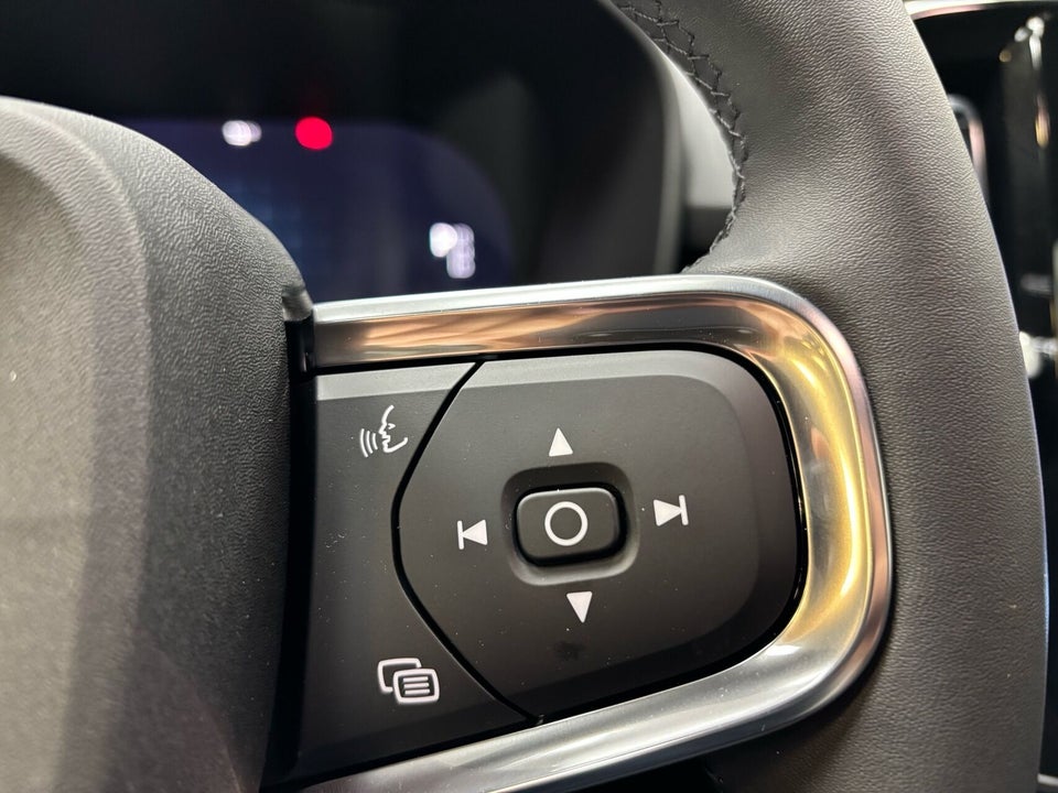 Volvo XC40 P6 ReCharge Core 5d