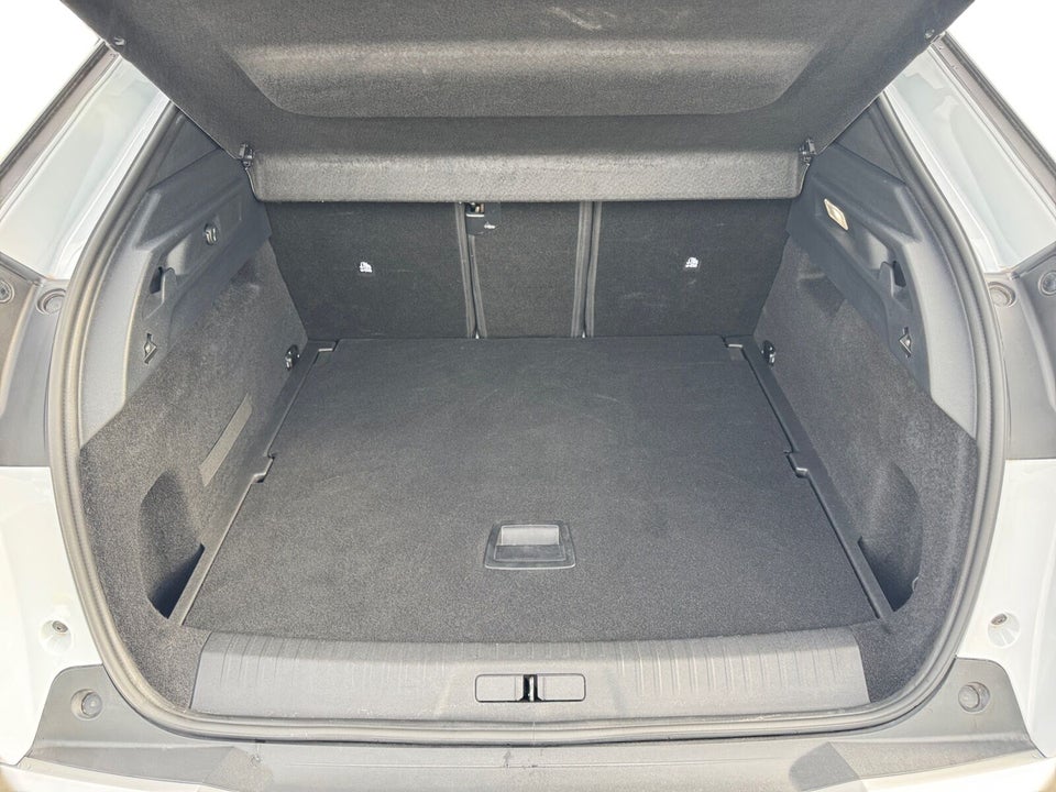 Peugeot e-3008 77 Allure 5d