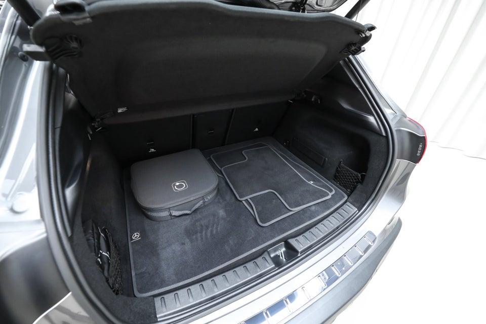 Mercedes EQA250+ AMG Premium 5d