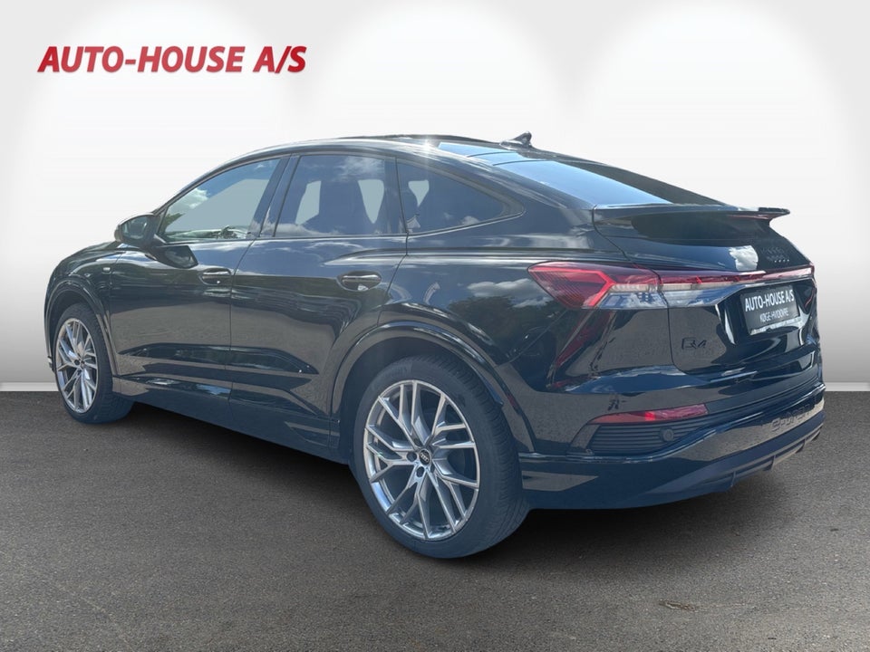 Audi Q4 e-tron 45 S-line Sportback quattro 5d