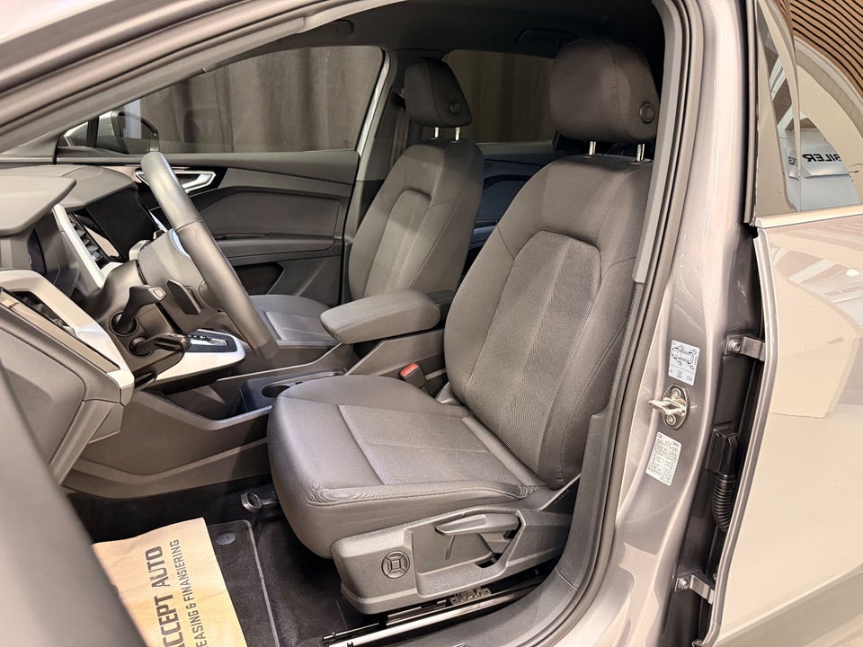 Audi Q4 e-tron 40  5d