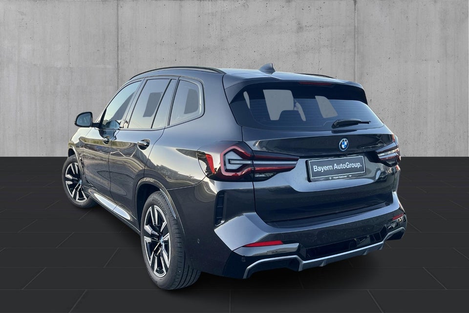 BMW iX3 Charged M-Sport 5d