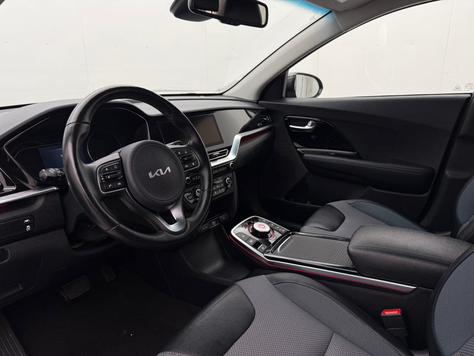 Kia e-Niro 64 Advance 5d