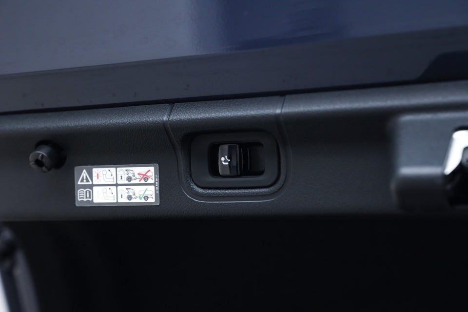 Mercedes EQE350 AMG Edition 4d