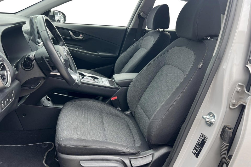 Hyundai Kona 39 EV Select 5d
