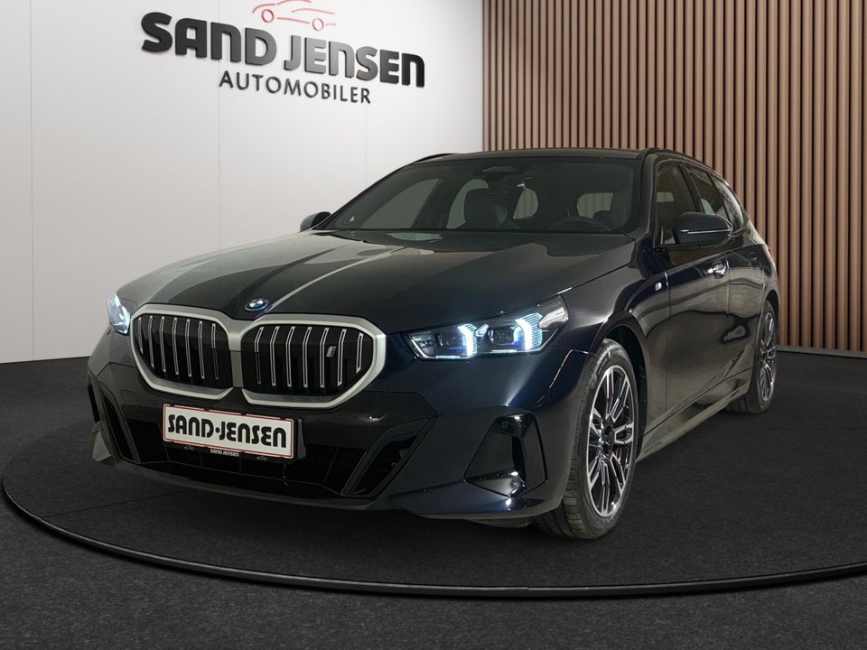 BMW i5 eDrive40 Touring M-Sport 5d