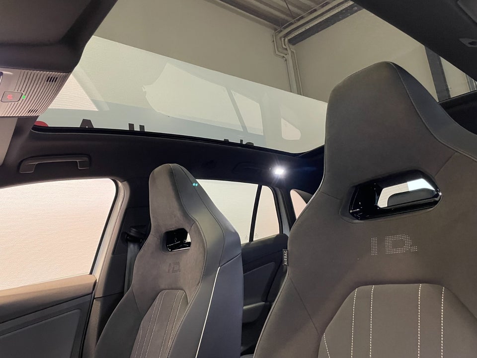 VW ID.4 77 Style+ 5d