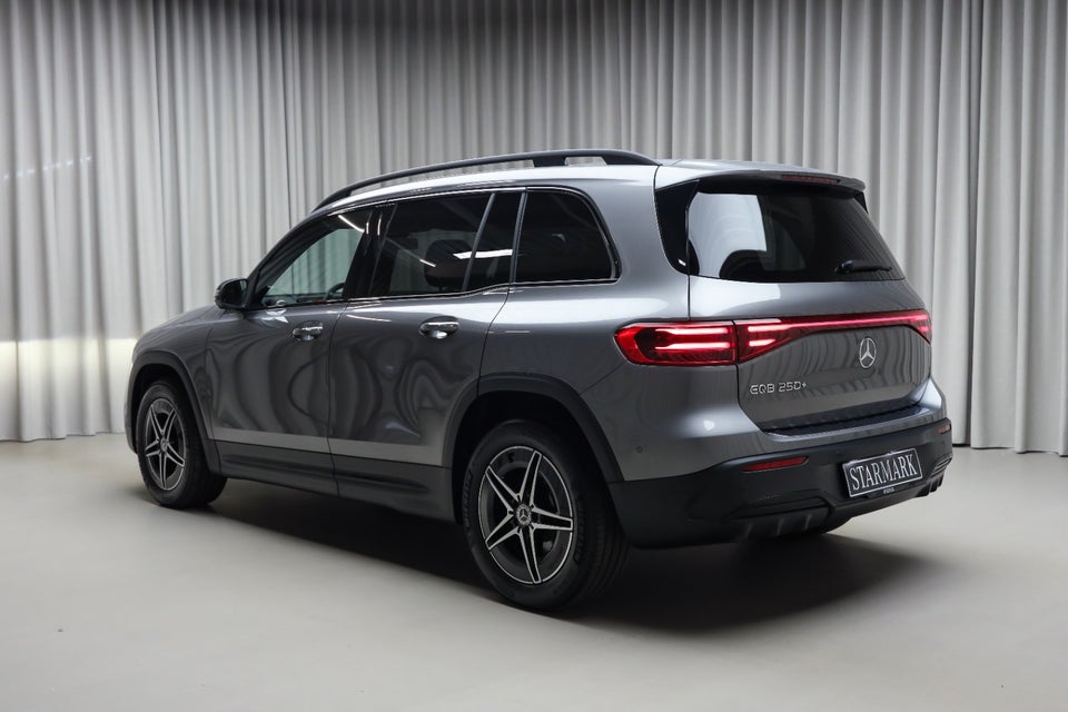 Mercedes EQB250+ AMG Premium 5d