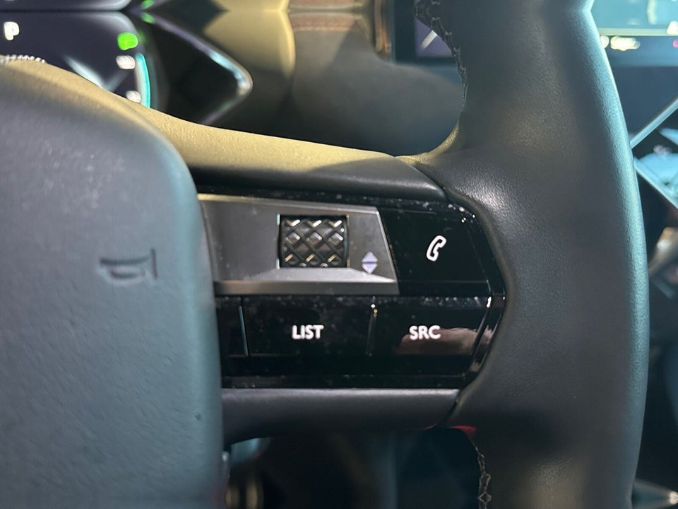 DS DS 3 CrossBack 50 E-Tense Revolution 5d