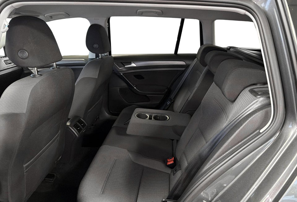 VW Golf VII 1,5 TSi 150 Comfortline Connect DSG 5d