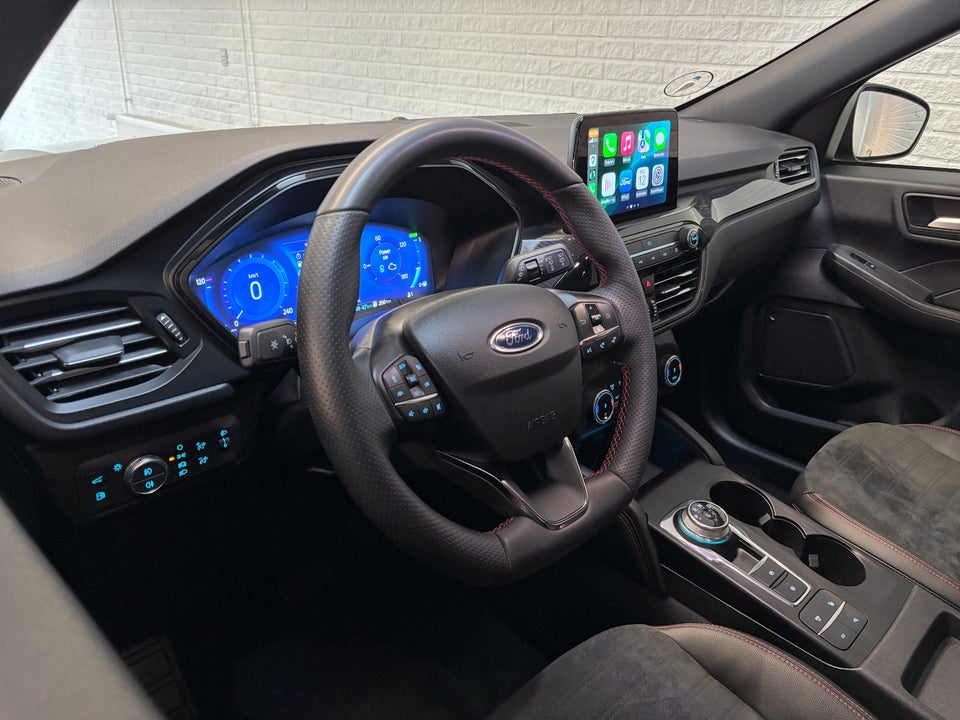 Ford Kuga 2,5 PHEV ST-Line CVT 5d
