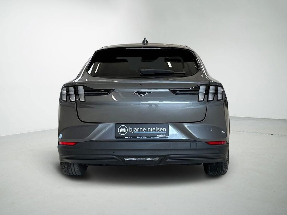 Ford Mustang Mach-E 70 Standard Range 5d