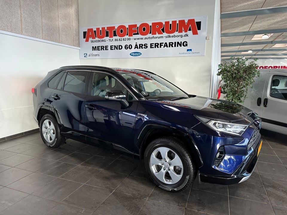 Toyota RAV4 2,5 Hybrid H3 Style MDS Van 5d