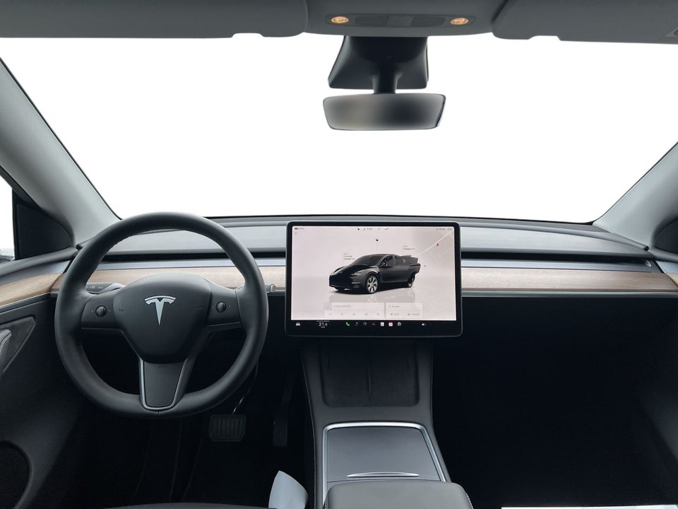 Tesla Model Y RWD 5d