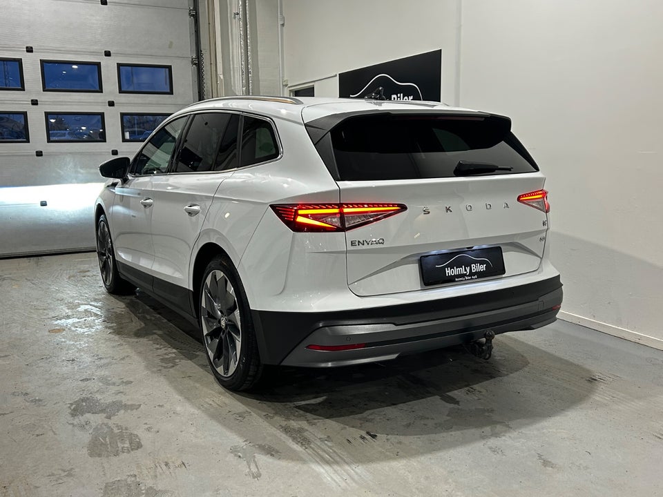 Skoda Enyaq 60 iV Plus Lodge 5d