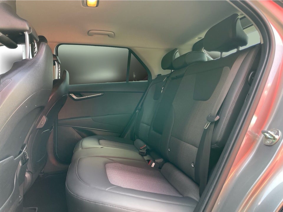Kia Niro 64 EV Prestige 5d