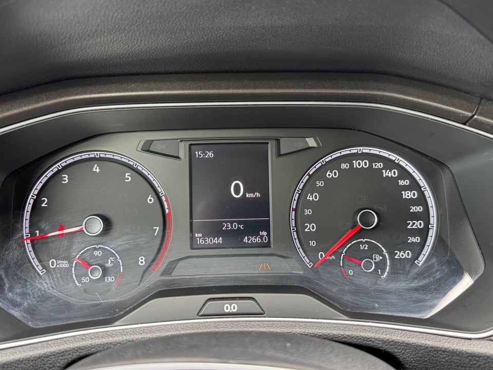 VW T-Roc 1,0 TSi 115 Style 5d