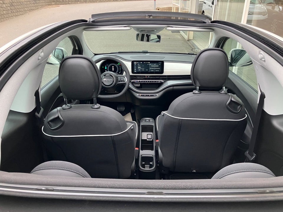 Fiat 500e 42 Icon Cabrio 2d