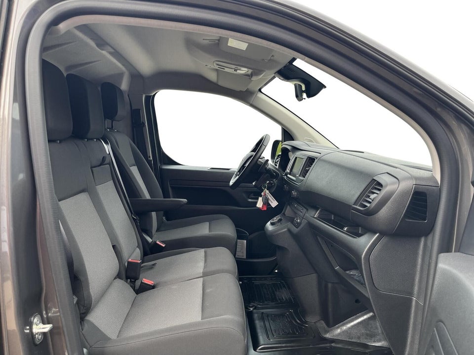 Toyota ProAce 2,0 D 144 Long Comfort Master aut. 4d