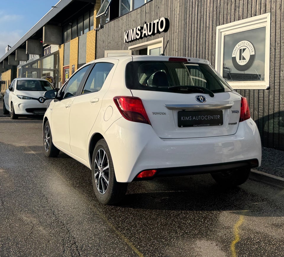 Toyota Yaris 1,5 Hybrid H2 Premium e-CVT 5d