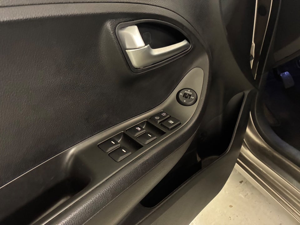 Kia Picanto 1,0 Limited 5d