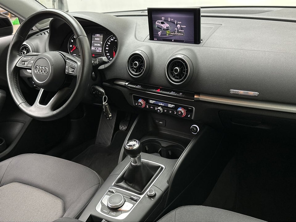 Audi A3 1,0 TFSi 116 Sportback 5d