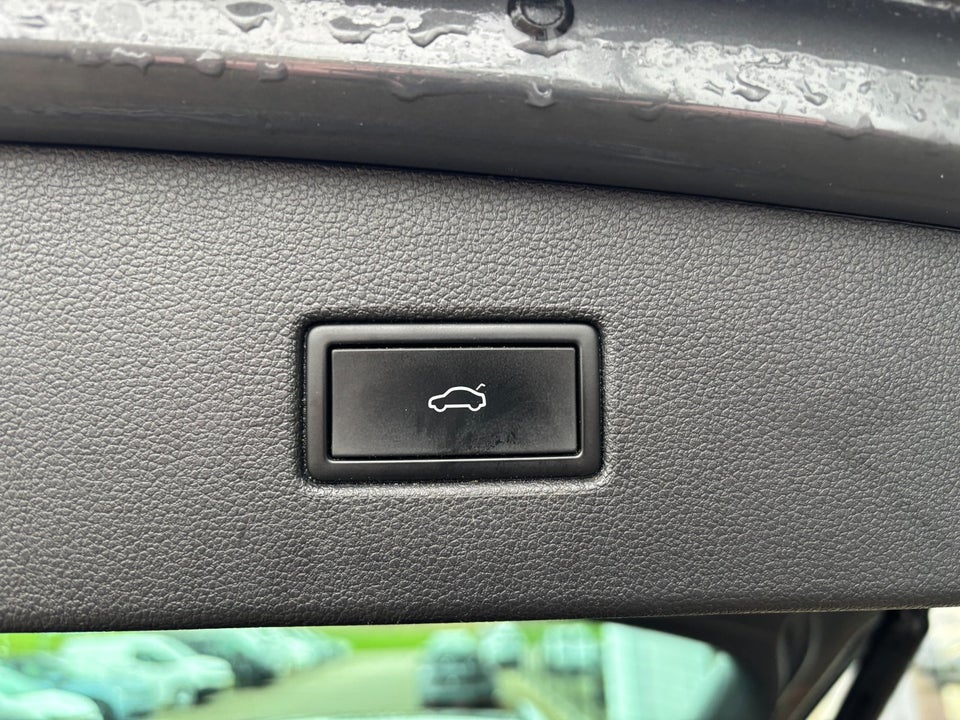 VW Tiguan 1,4 eHybrid Elegance DSG 5d