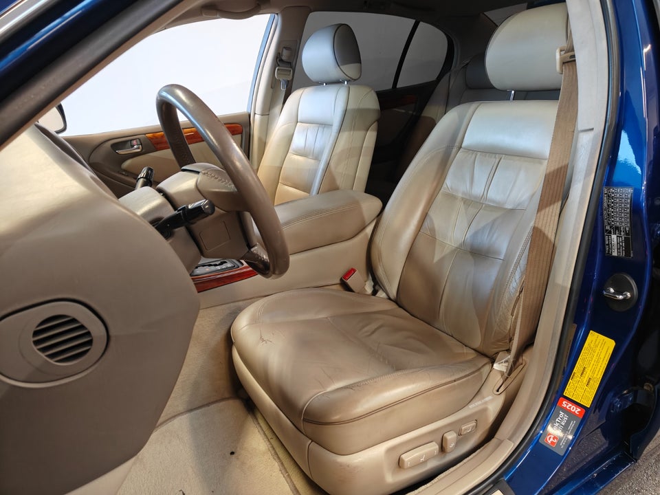 Lexus GS300 3,0 Luxus aut. 4d