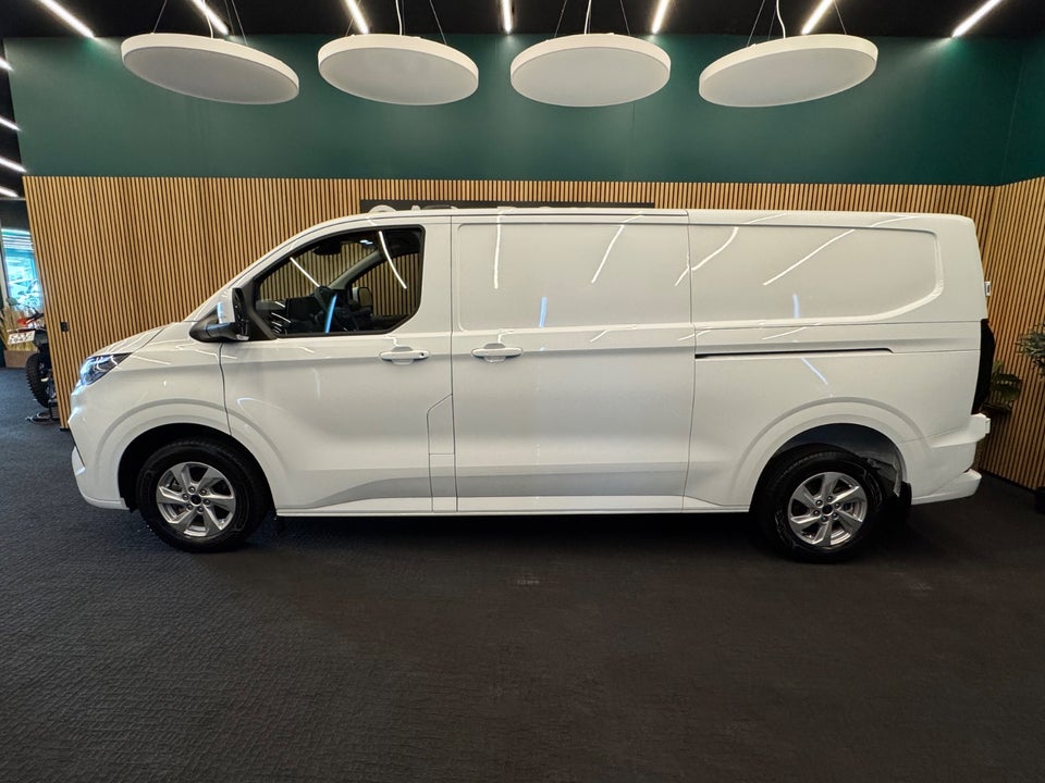 Ford Transit Custom 300L 2,0 EcoBlue Limited