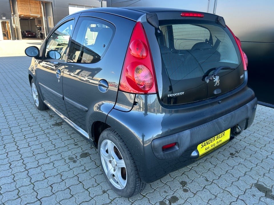 Peugeot 107 1,0 Active 5d