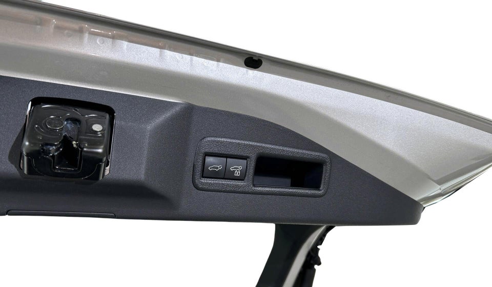 Toyota bZ4X Executive 5d