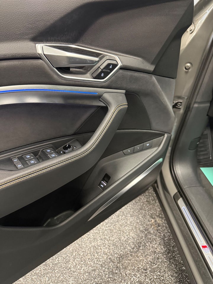 Audi e-tron 55 Black Edition S-line Sportback quattro 5d