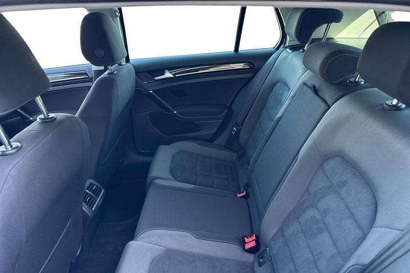 VW Golf VII 1,5 TSi 150 Highline DSG 5d