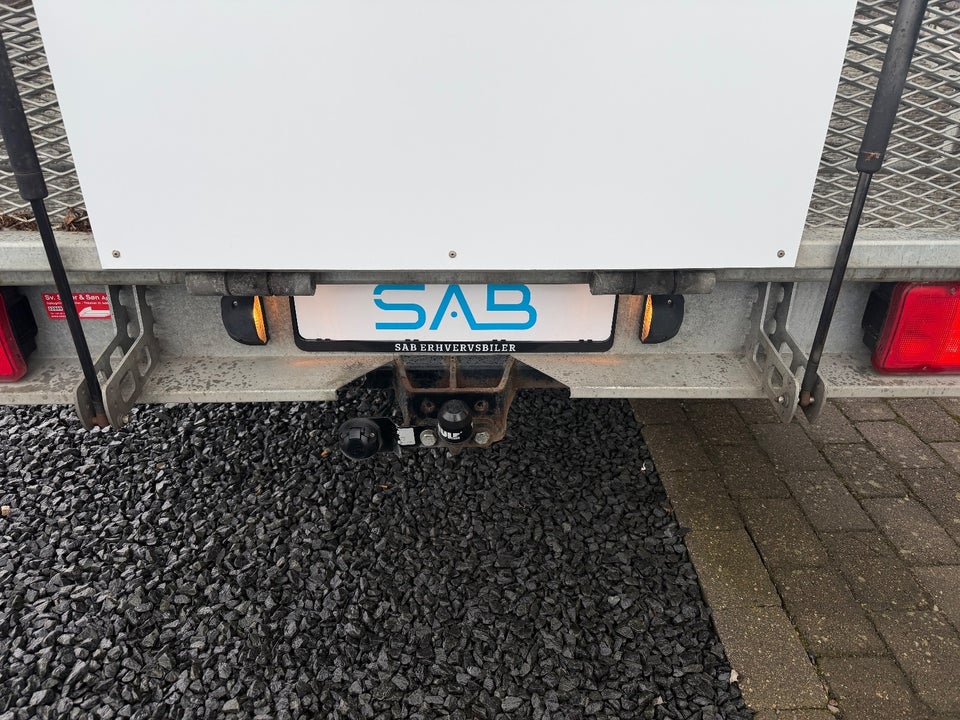VW Crafter 35 2,0 TDi 177 Ladvogn L4