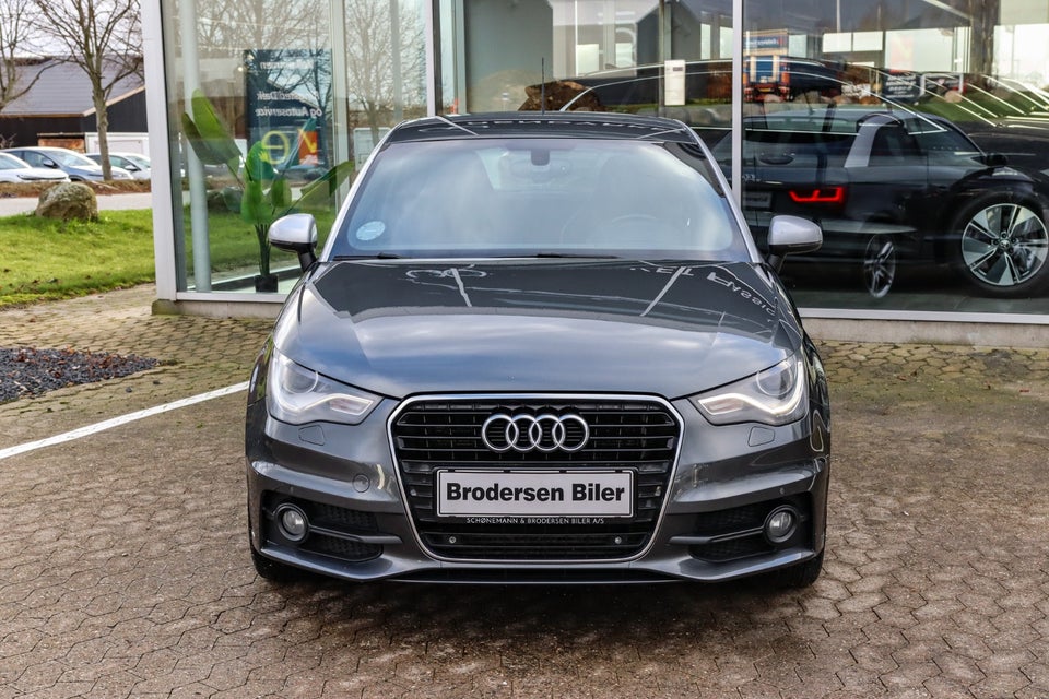 Audi A1 1,4 TFSi 185 Ambition S-line S-tr. 3d