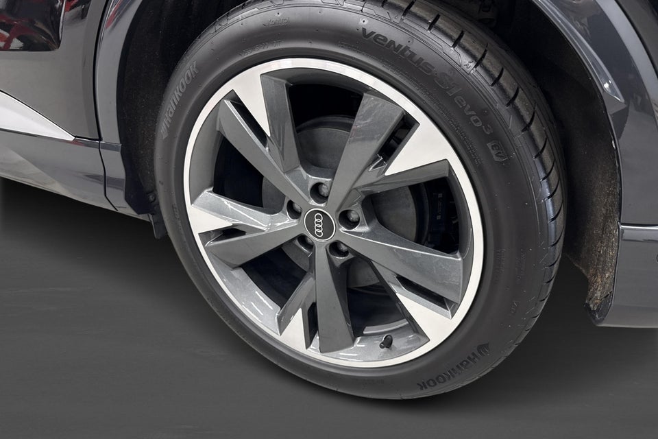 Audi Q4 e-tron 45 Progress 5d