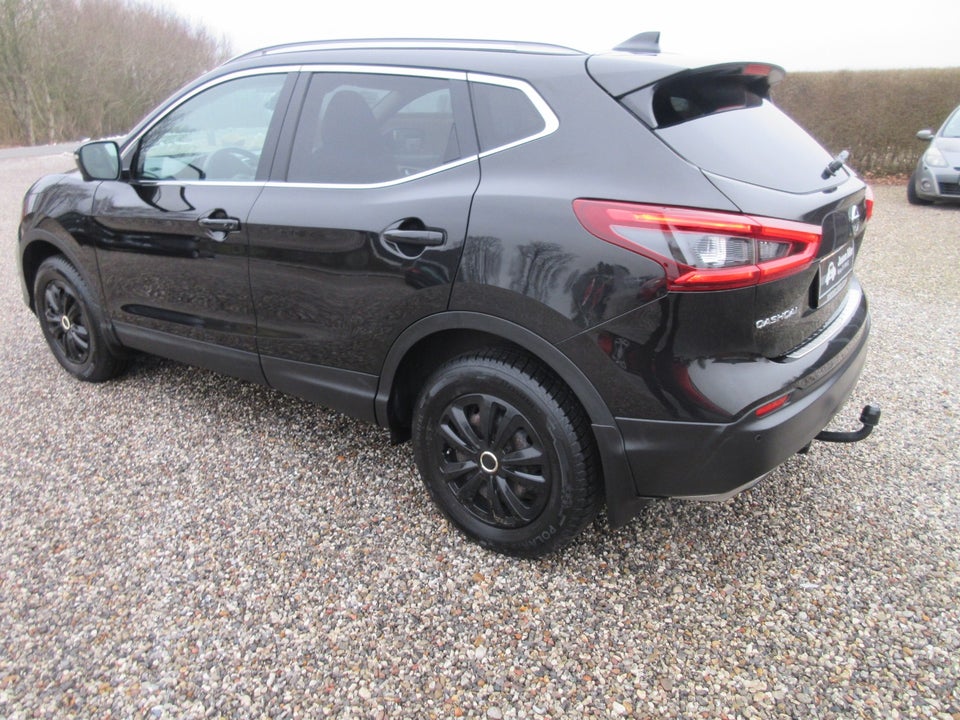 Nissan Qashqai 1,3 Dig-T 140 Tekna+ 5d