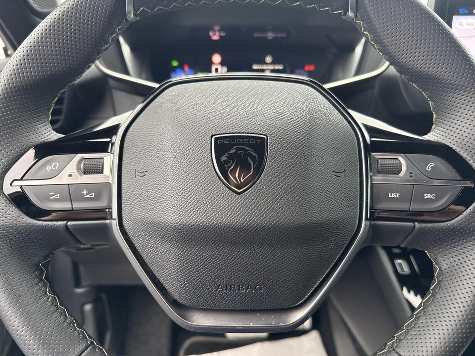 Peugeot e-2008 54 GT 5d