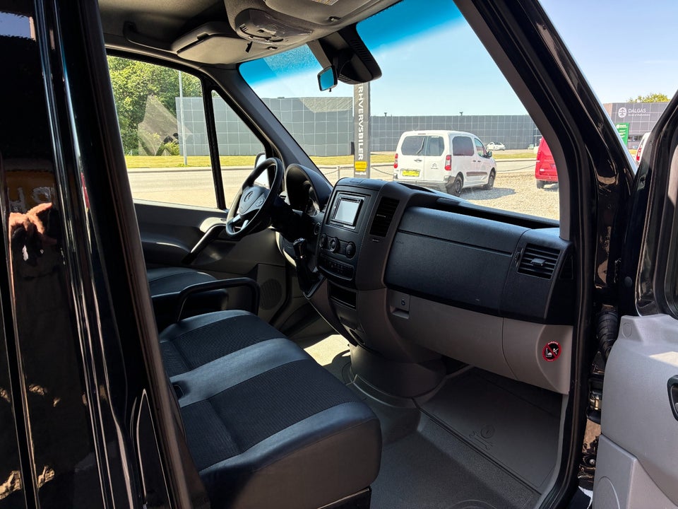 Mercedes Sprinter 319 3,0 CDi R2 Kassevogn aut. 6d