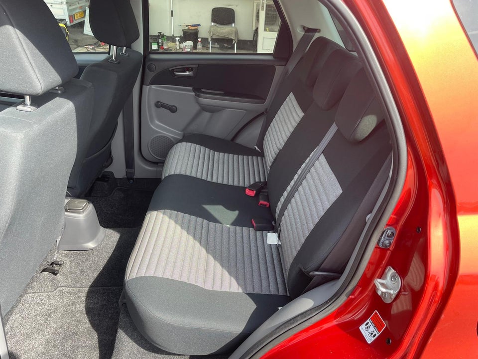 Suzuki SX4 1,6 GLS aut. 5d