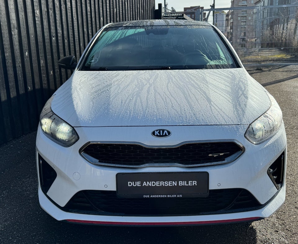 Kia Ceed 1,6 T-GDi GT DCT 5d