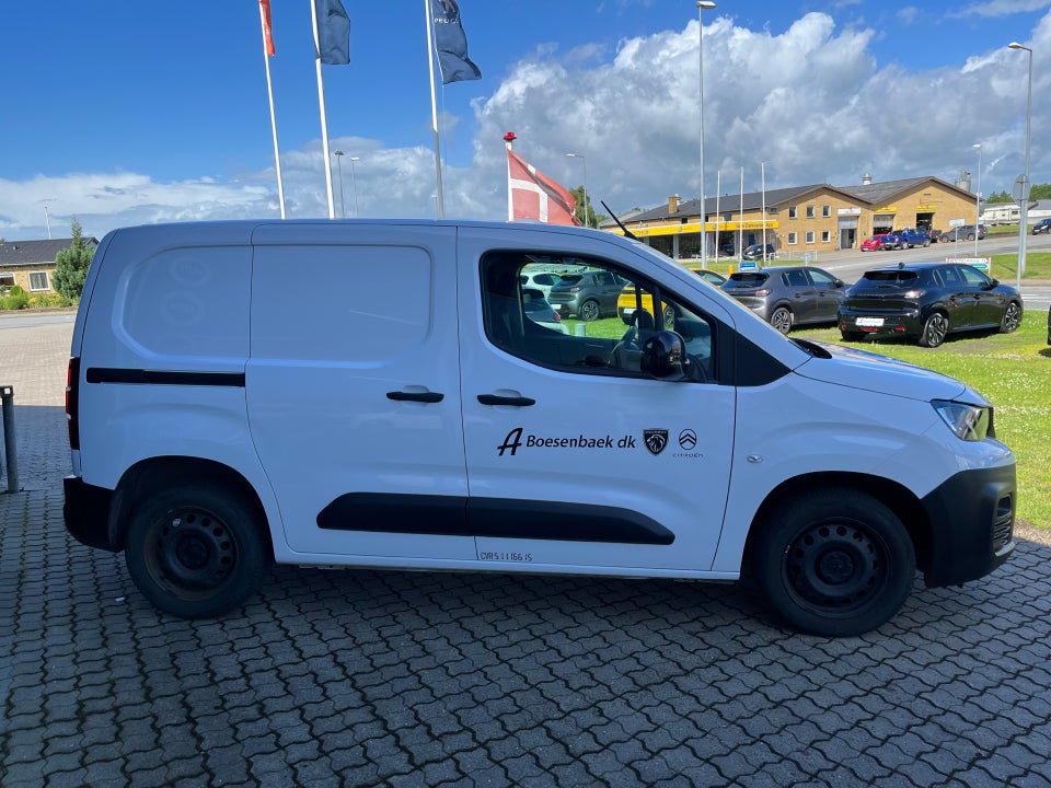 Peugeot Partner 1,5 BlueHDi 100 L1V1 Plus Van