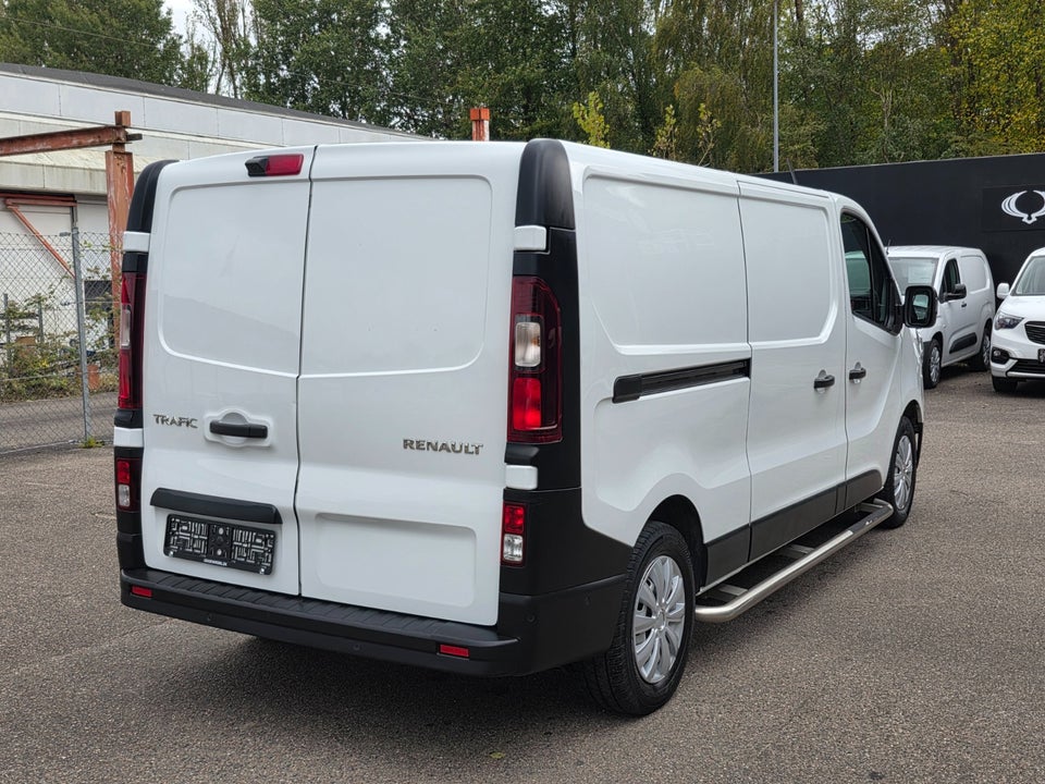 Renault Trafic 2,0 dCi 130 L2H1 Tekno