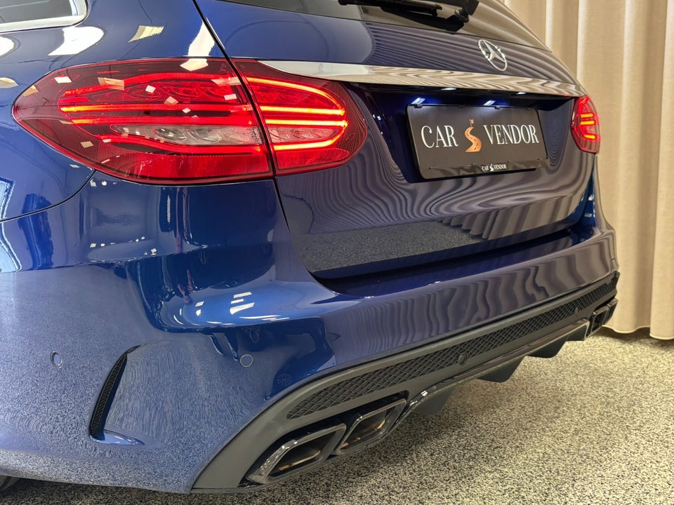 Mercedes C200 2,0 AMG Line stc. aut. 5d