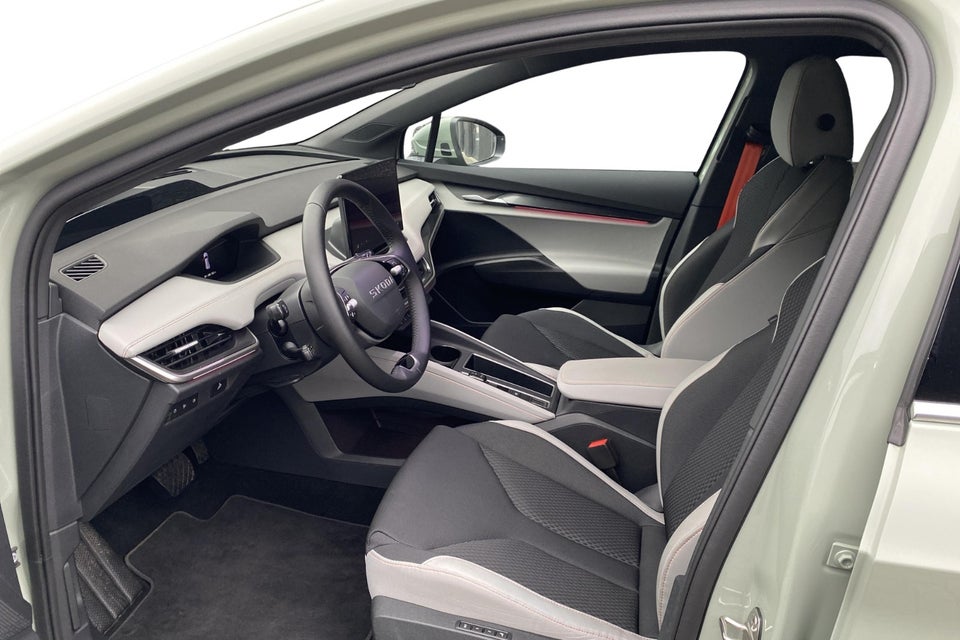 Skoda Elroq 85 iV Lodge 5d