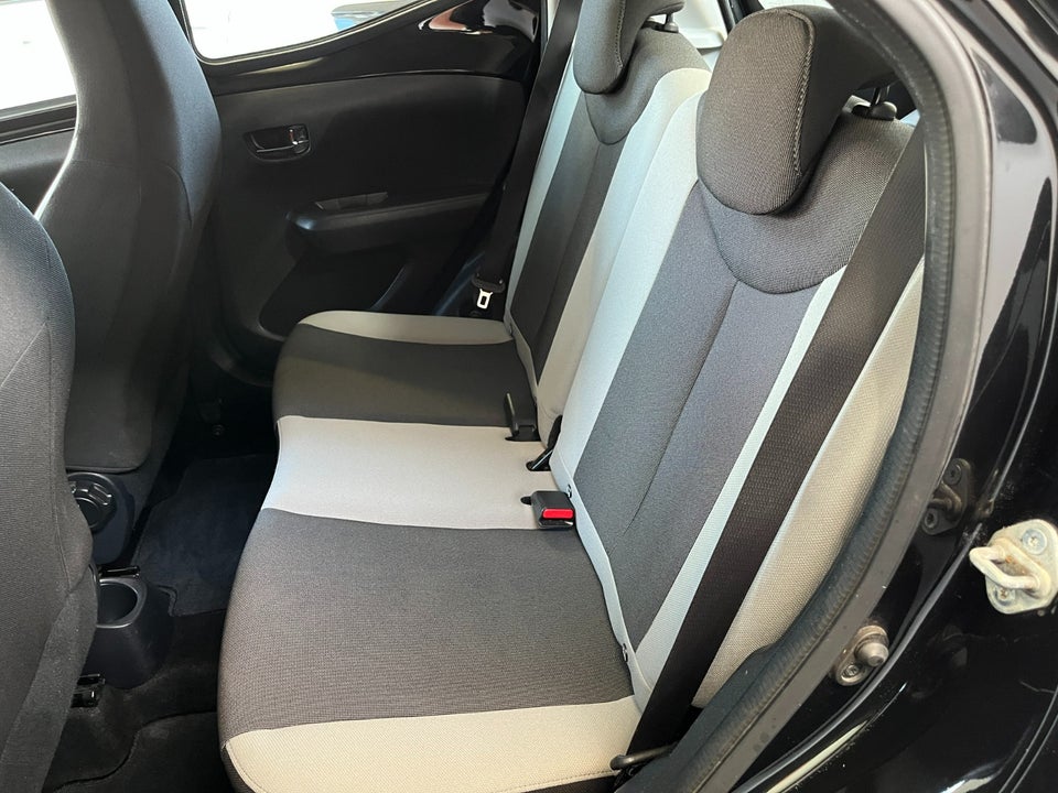 Toyota Aygo 1,0 VVT-i x 5d