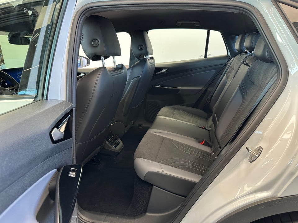 VW ID.5 77 Pro Performance 5d