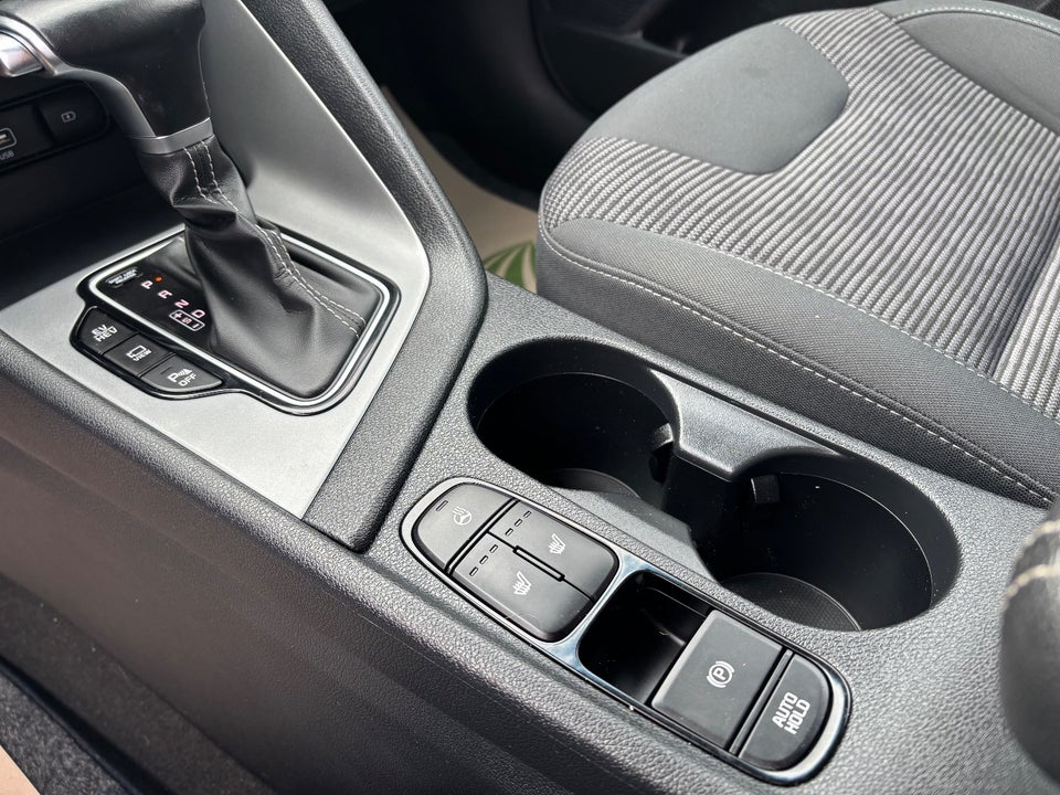 Kia Niro 1,6 HEV Comfort DCT 5d