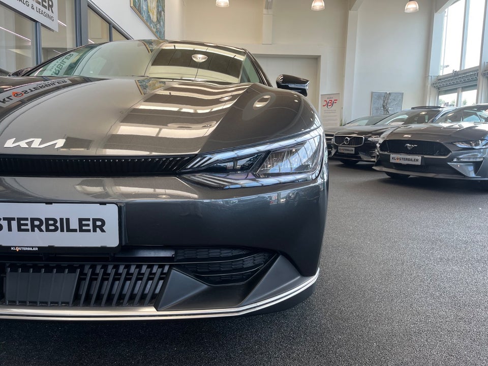 Kia EV6 58 Standard Range Access 5d