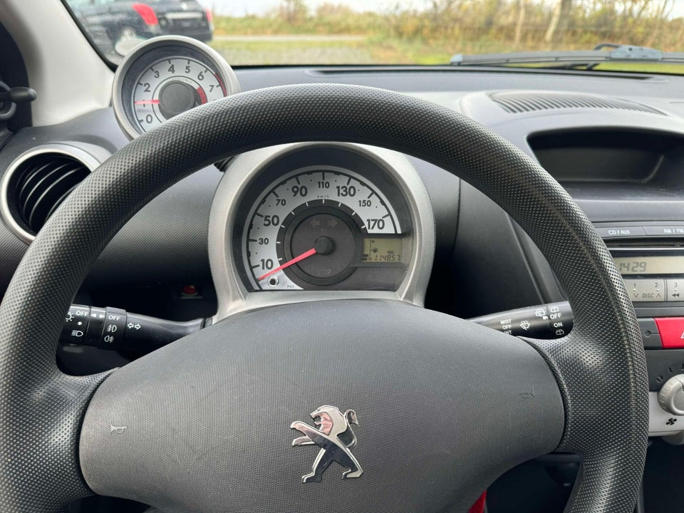 Peugeot 107 1,0 Active 5d